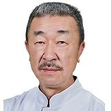 Врач Чен Виталий Иванович