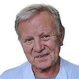 Врач Котов Николай Бониславович