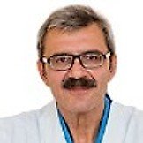 Врач Кузовлев Игорь Сергеевич