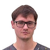 Врач Лушников Антон Владимирович