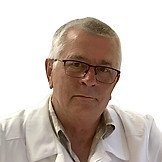 Врач Попов Валерий Александрович