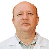 Врач Валиев Сергей Ильгизярович