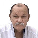 Врач Васильев Петр Петрович